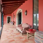 Deluxe Bedroom In Farmhouse, Swimming Pool, By Timecooler Casa de hóspedes 3*
