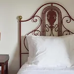 Deluxe Bedroom In Farmhouse, Swimming Pool, By Timecooler Casa de hóspedes 3*