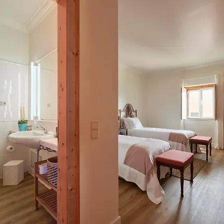 Deluxe Bedroom In Farmhouse, Swimming Pool, By Timecooler