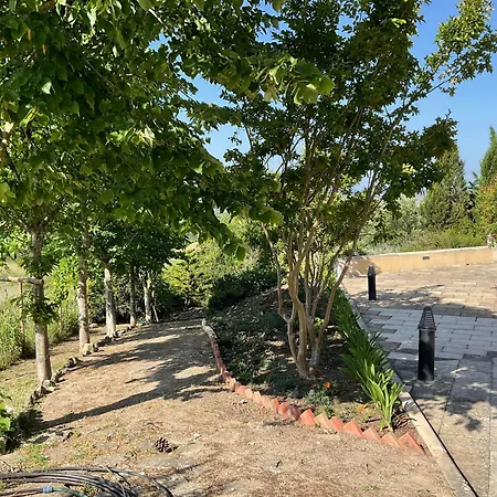 ゲストハウス Deluxe Bedroom In Farmhouse, Swimming Pool, By Timecooler