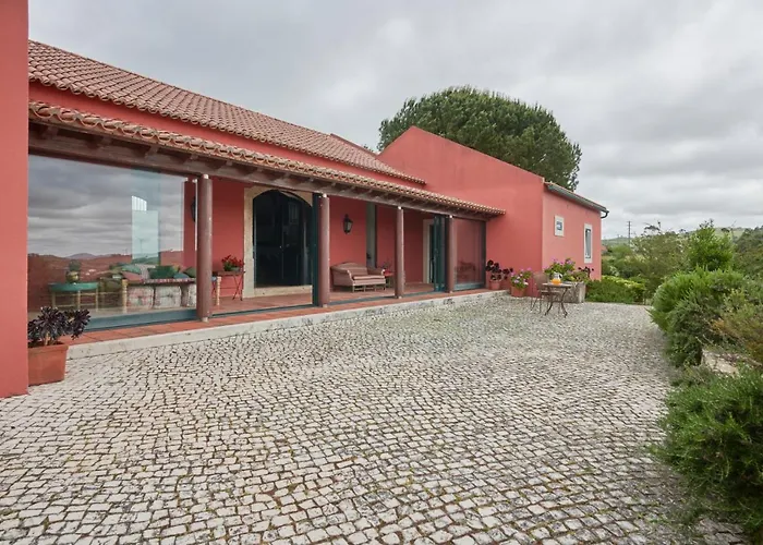 Deluxe Bedroom In Farmhouse, Swimming Pool, By Timecooler 3* Sobral de Monte Agraço