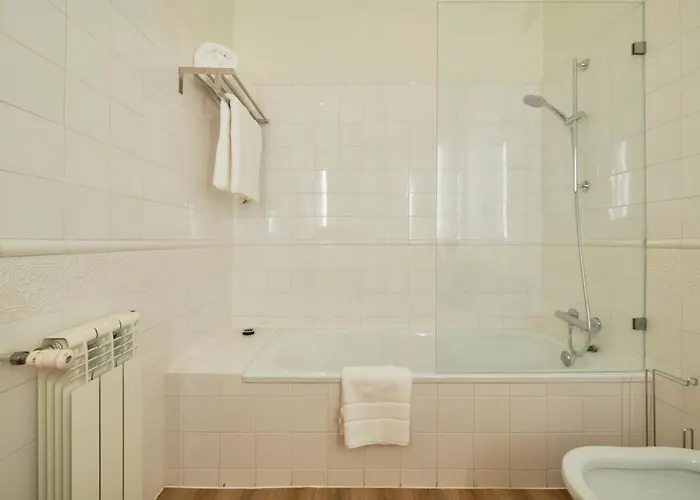 Deluxe Bedroom In Farmhouse, Swimming Pool, By Timecooler 3* Sobral de Monte Agraço